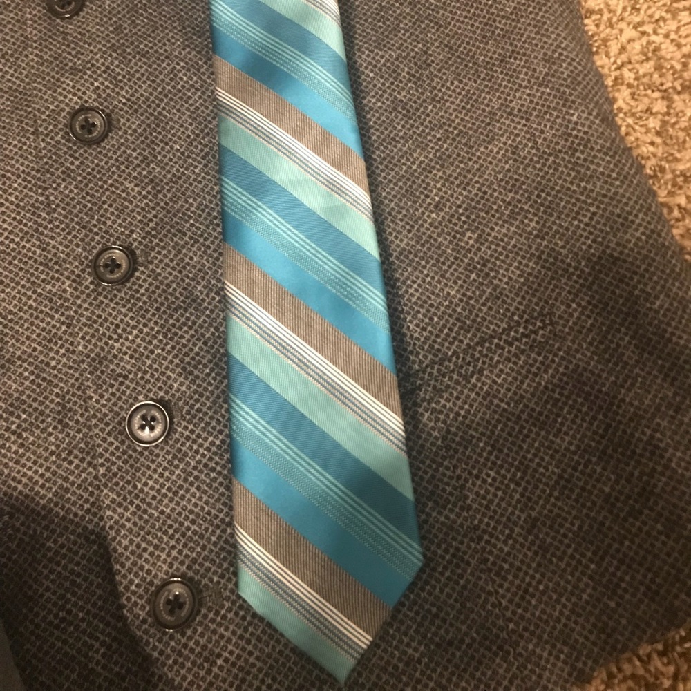 Vanheusen men’s tie